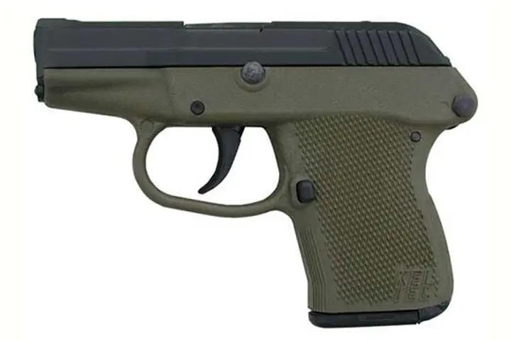 640832000702 KELTEC P3AT Pistol 380 Auto 2.7 Inch Barrel 6 Round with Blued Slide Green Grip